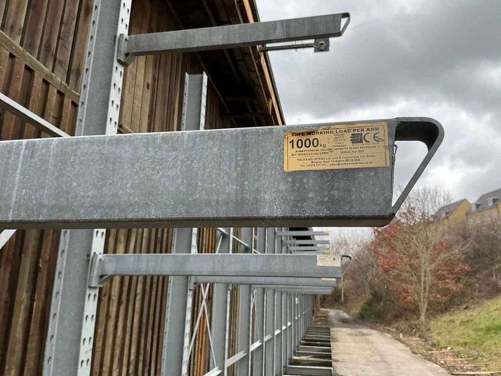Single-sided Cantilever Racking 21x42