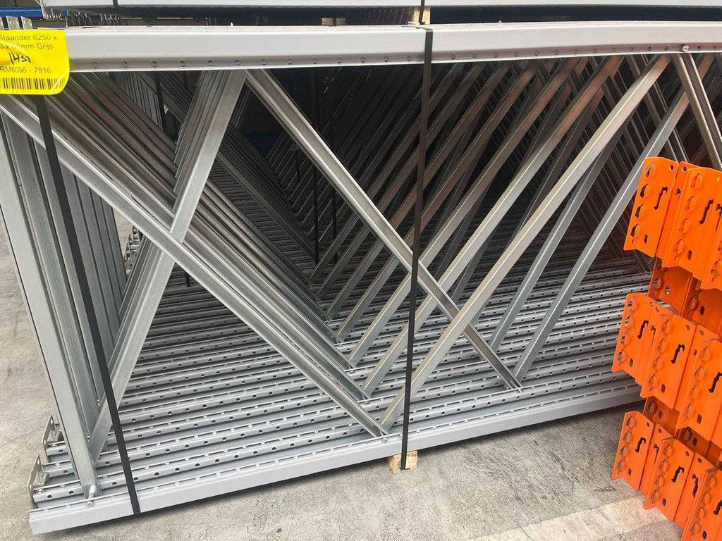 Pallet racking Stow 14x100