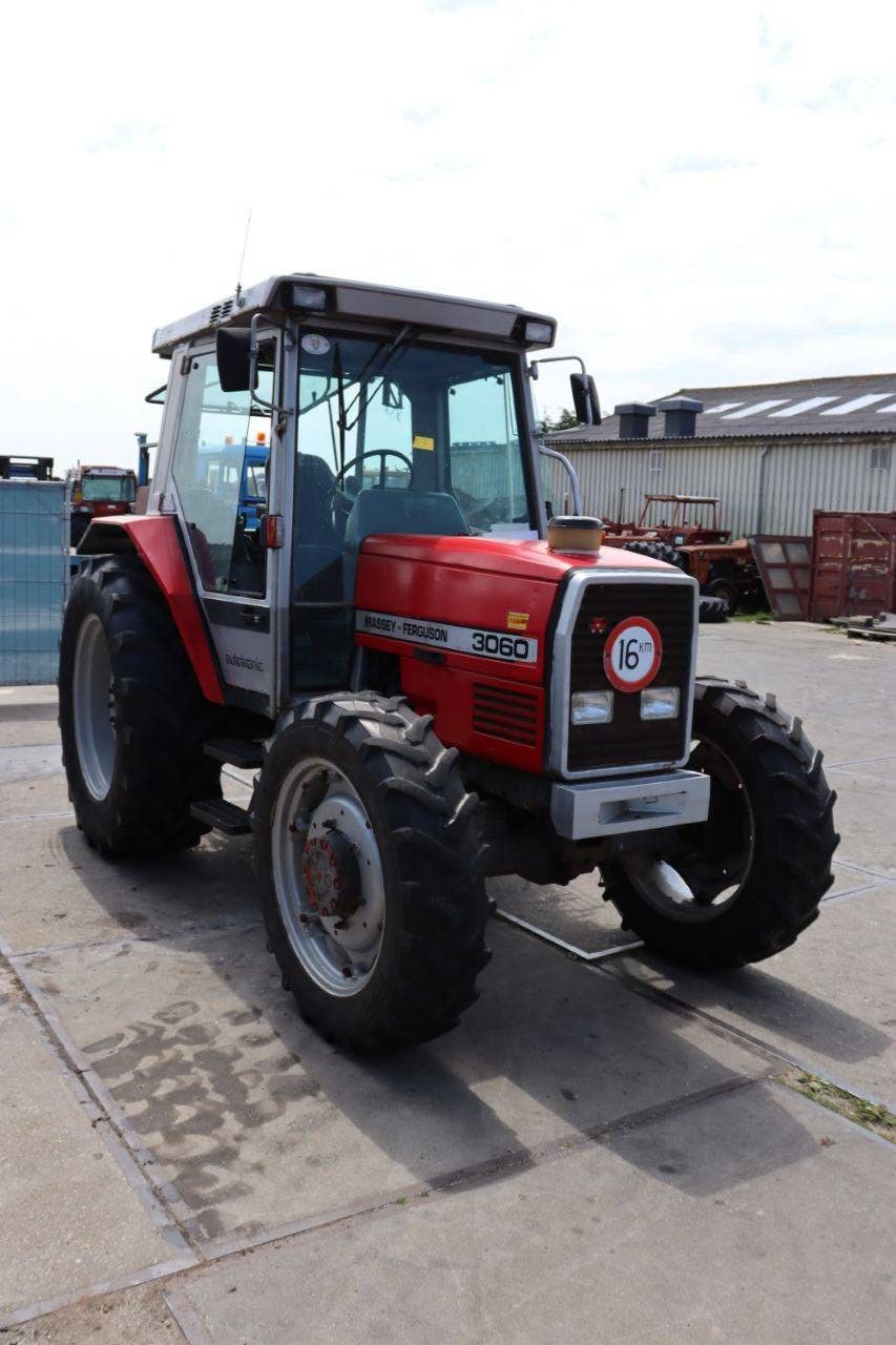 Traktor Massey Ferguson 3060 Diesel 80 PS 1990 (Marge)