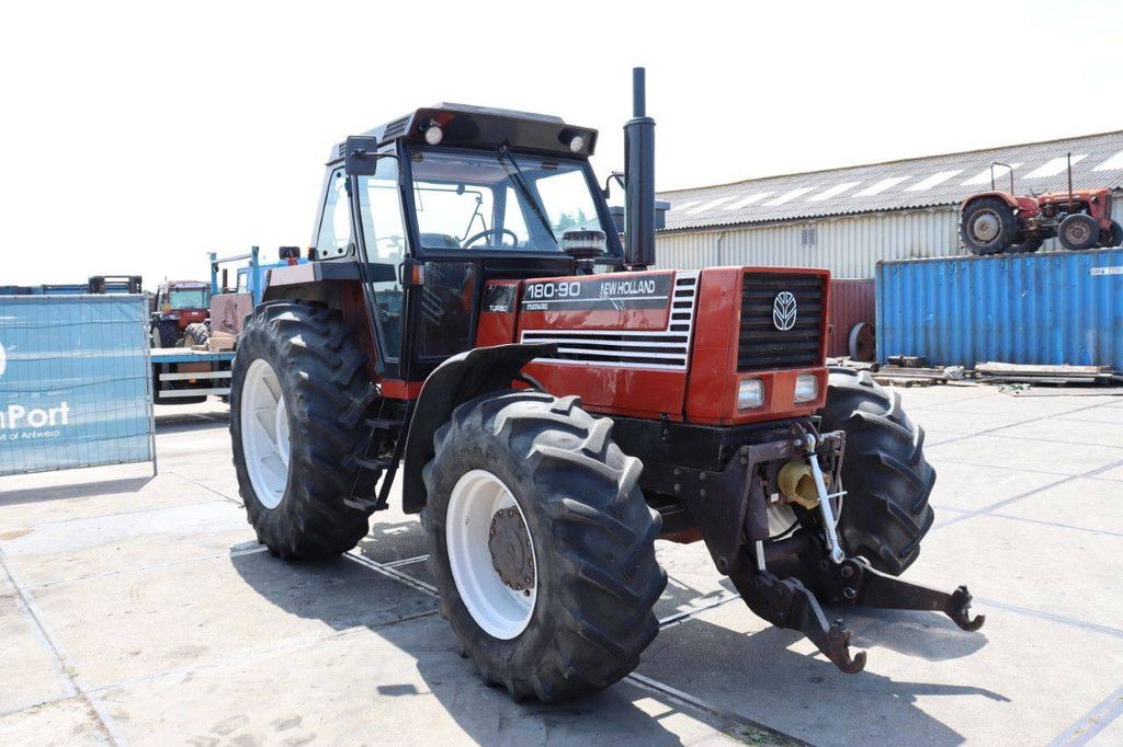 Traktor New Holland 180-90DT Turbo Diesel 183 PS 1996 (Marge)