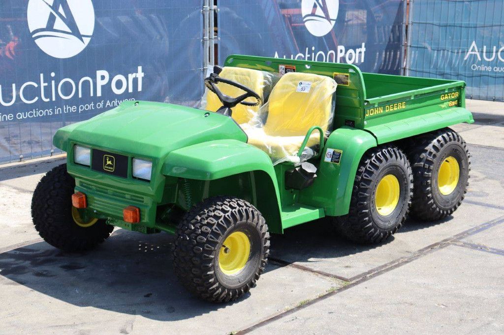 Gator John Deere 6x4 Benzin 2003 Neu