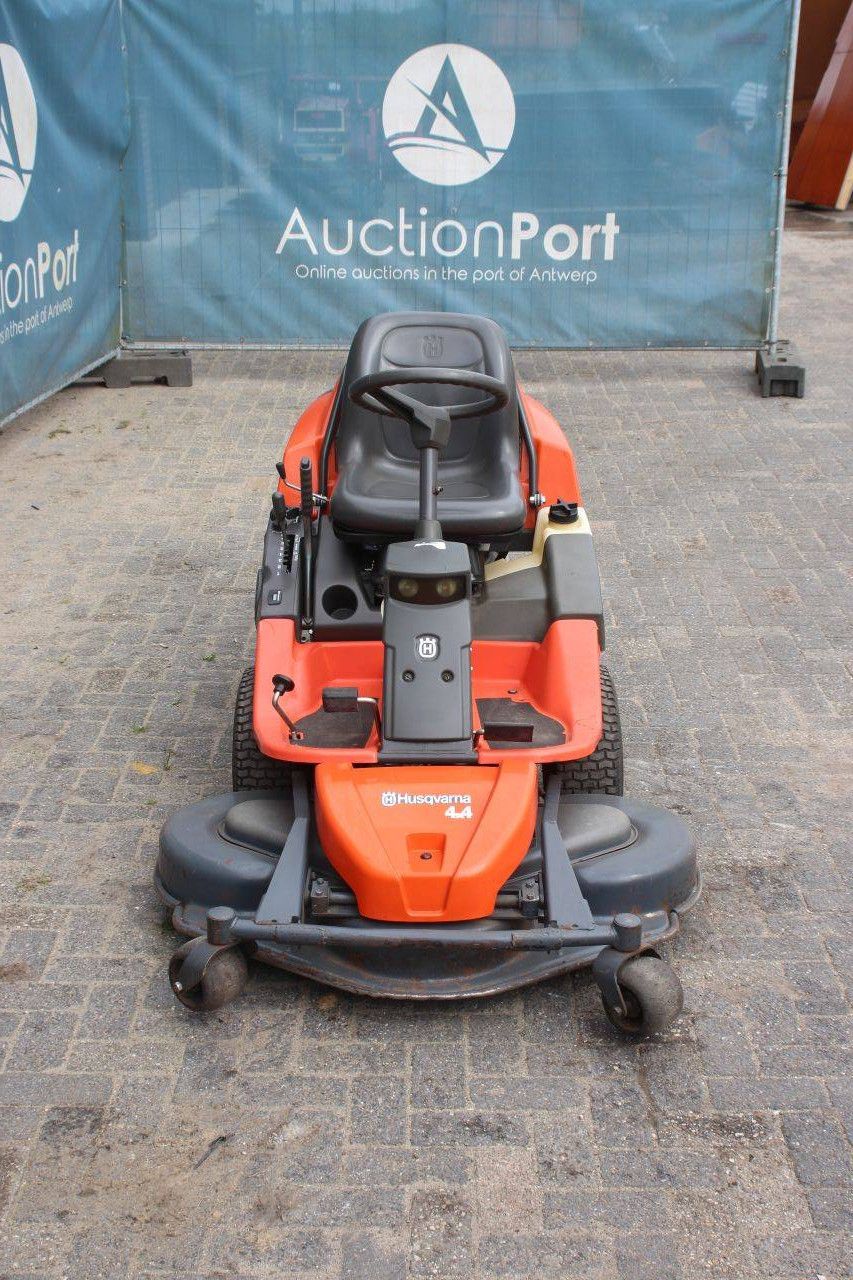 Husqvarna R 418Ts AWD Benzin-Aufsitzmäher (Margin)