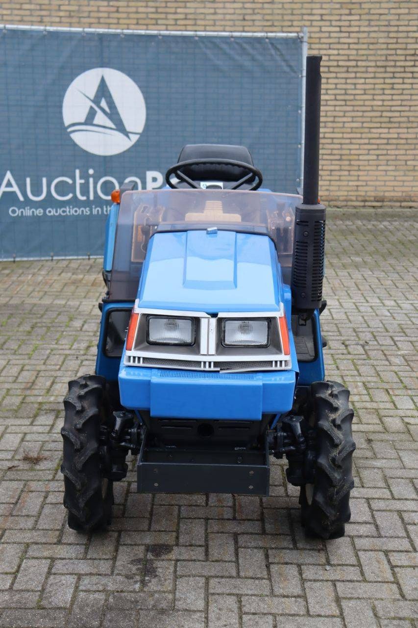 Minitraktor Iseki Landhope 140 Diesel 14 PS