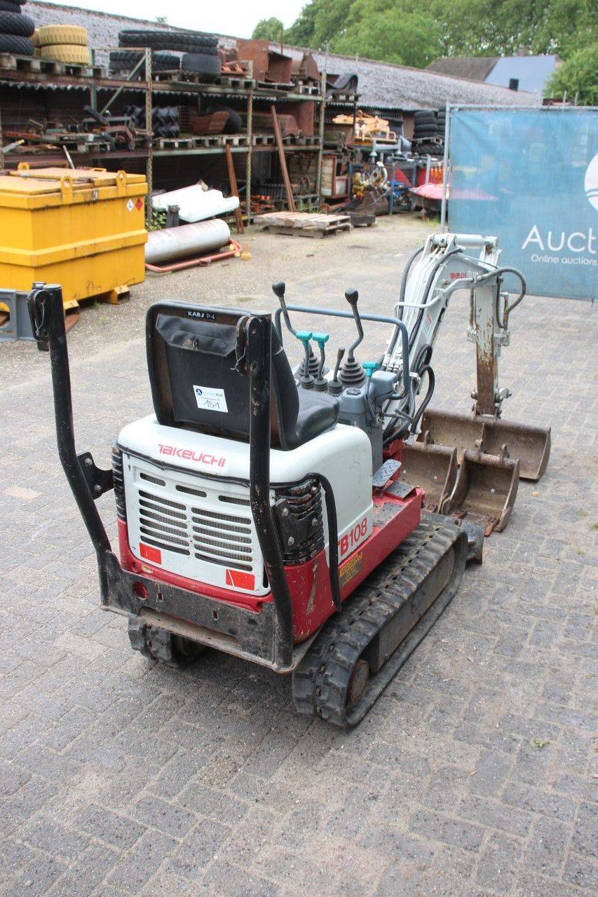 Mini excavator Takeuchi TB108 Diesel 2006