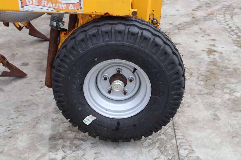 Joskin 4400/11SH Ackerbaufräse
