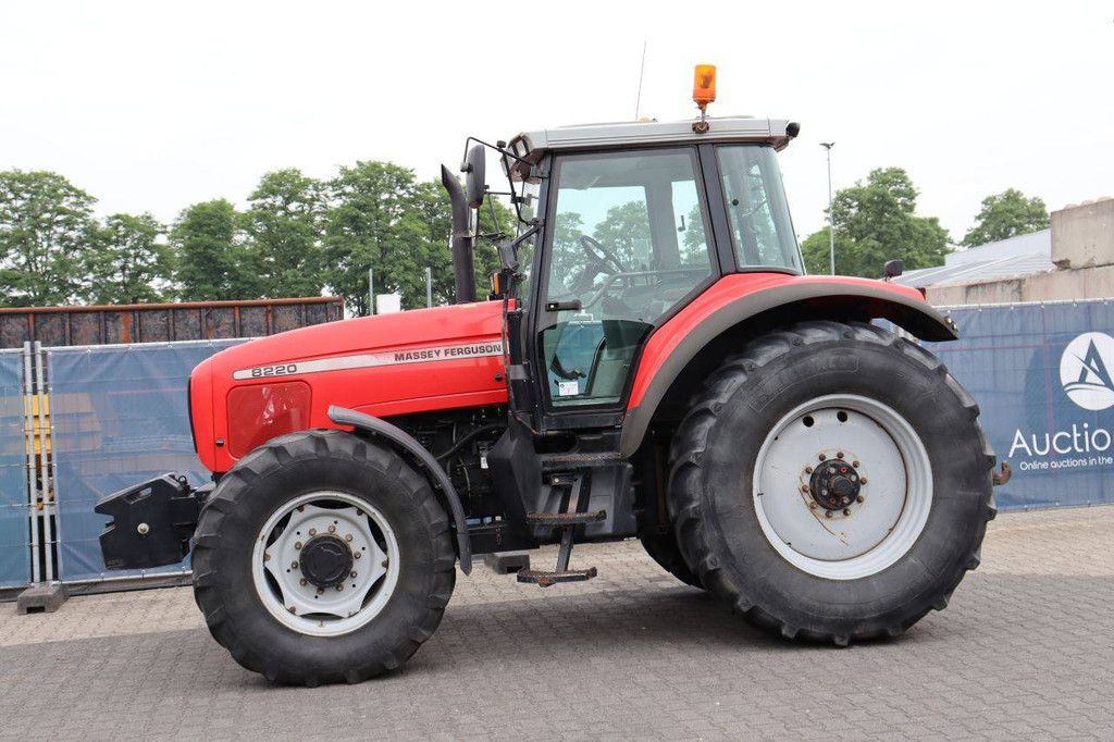 Tractor Massey Ferguson 8220 Diesel 150hp 2001