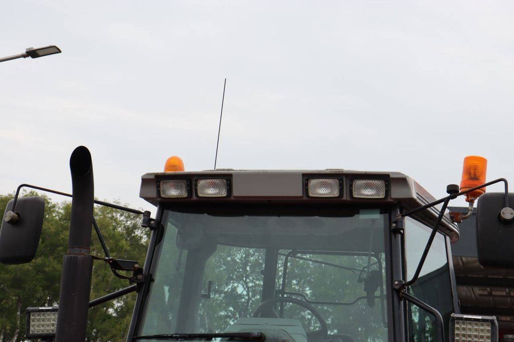 Tractor Massey Ferguson 8220 Diesel 150hp 2001