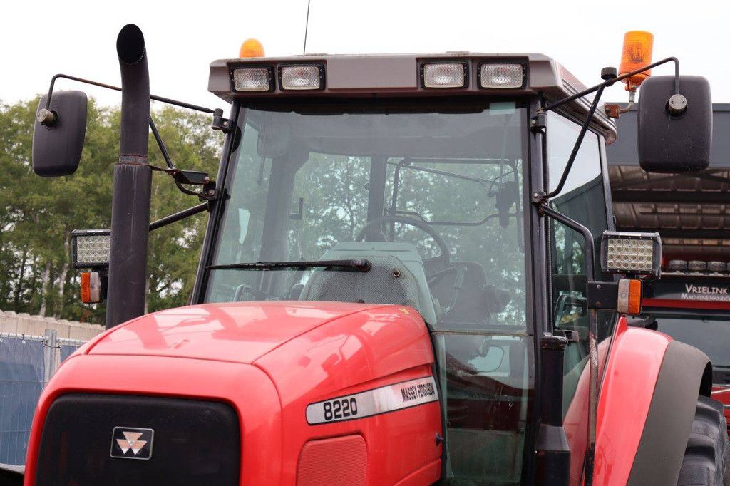Tractor Massey Ferguson 8220 Diesel 150hp 2001