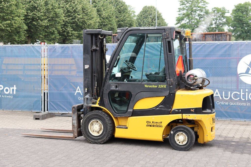 Gabelstapler Yale GLP25VX LPG 2050kg 4,95m 2007