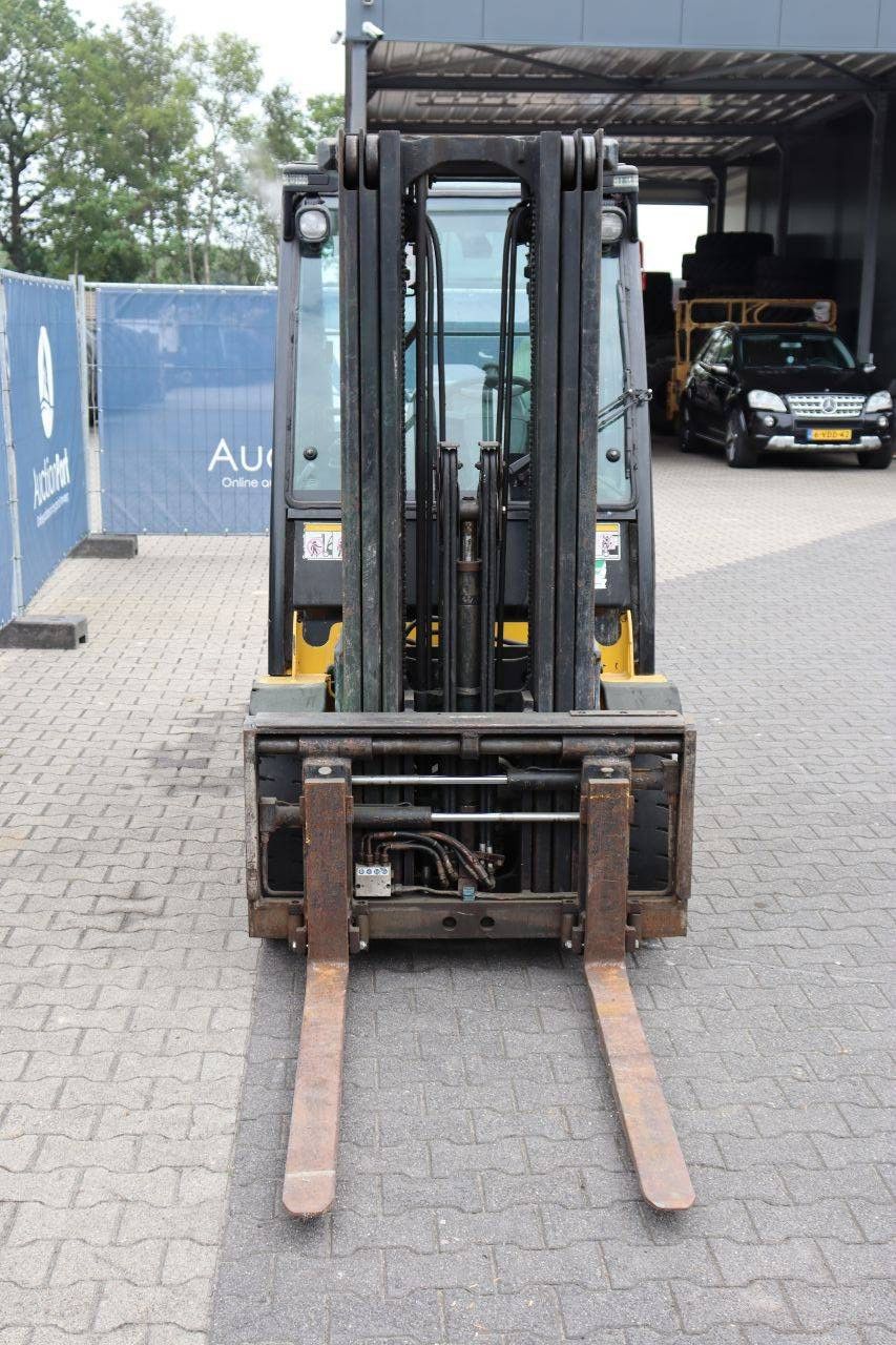 Gabelstapler Yale GLP25VX LPG 2050kg 4,95m 2007