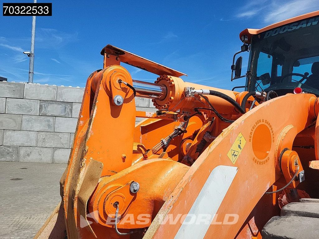 Doosan DL550 -5
