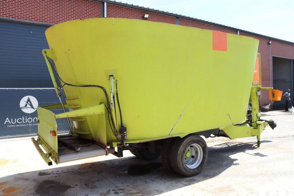 Futtermischwagen Dunker 2008