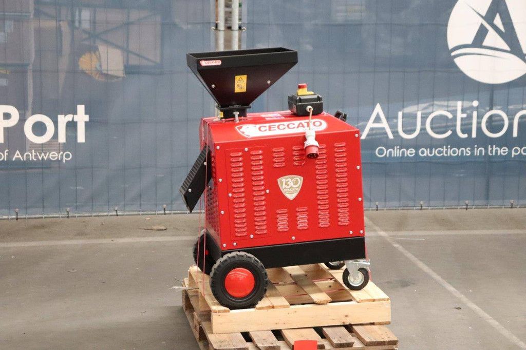 Ceccato Magic Electric Pellet Press 5.5hp 2022 New