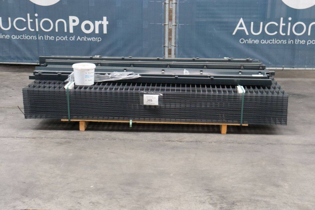 Batch of New Double Bar Mats