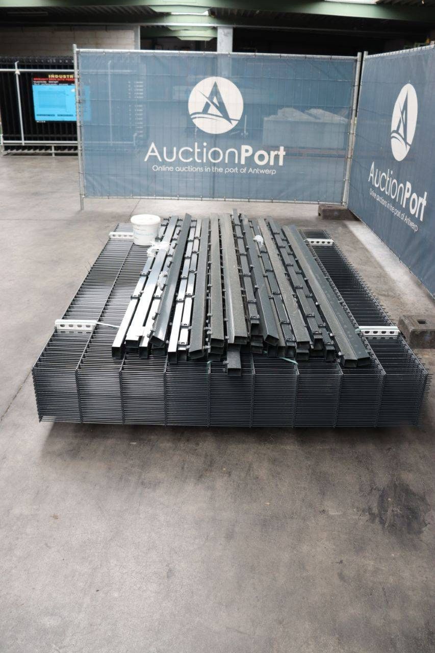 Batch of New Double Bar Mats
