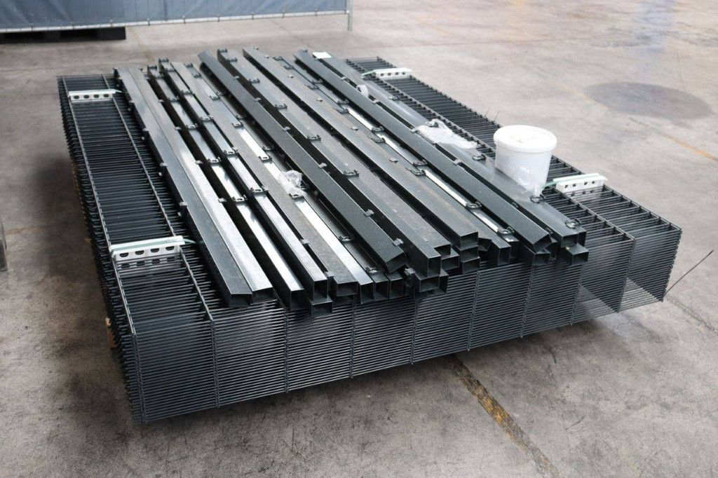 Batch of New Double Bar Mats