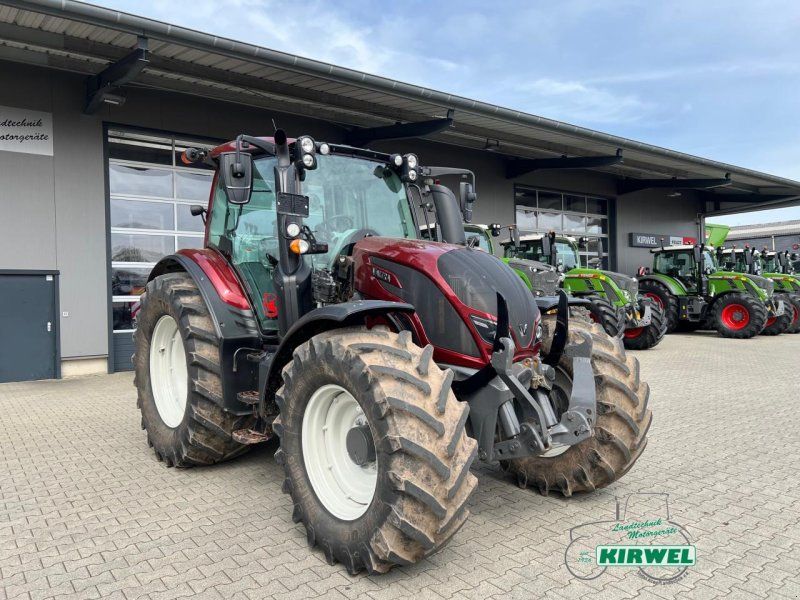 Valtra N 114 H5