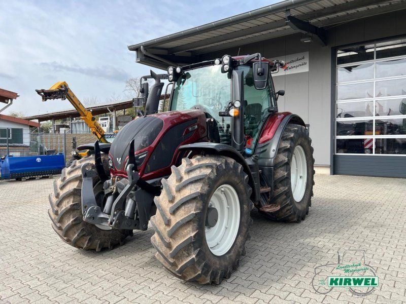 Valtra N 114 H5