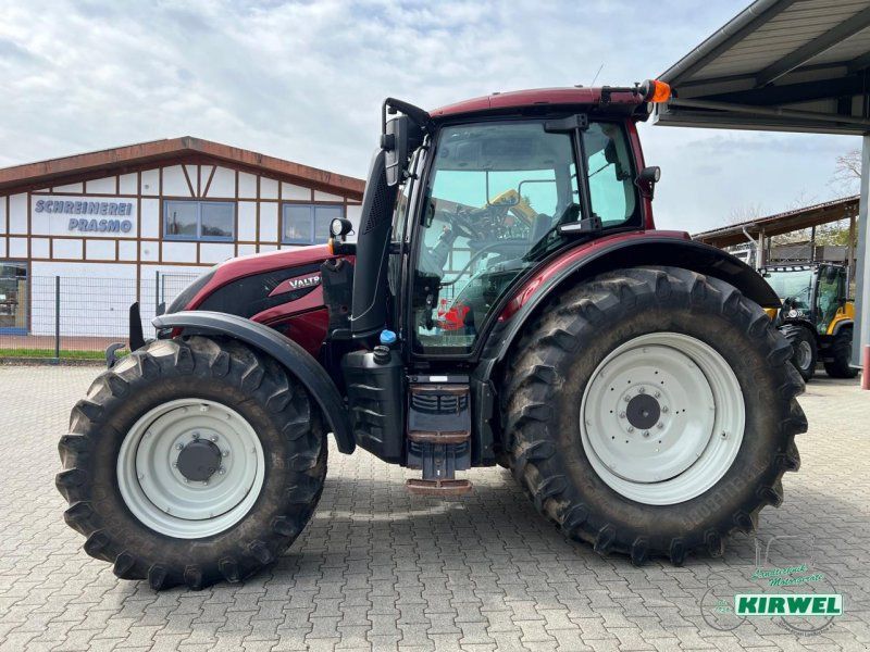 Valtra N 114 H5