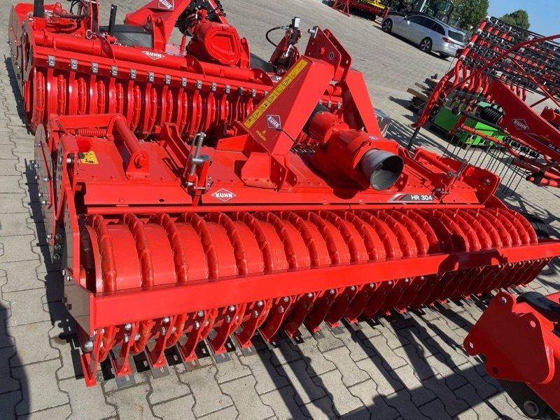 Kuhn HR 304D