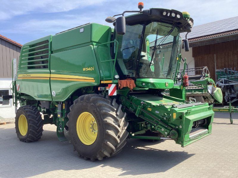 John Deere W540
