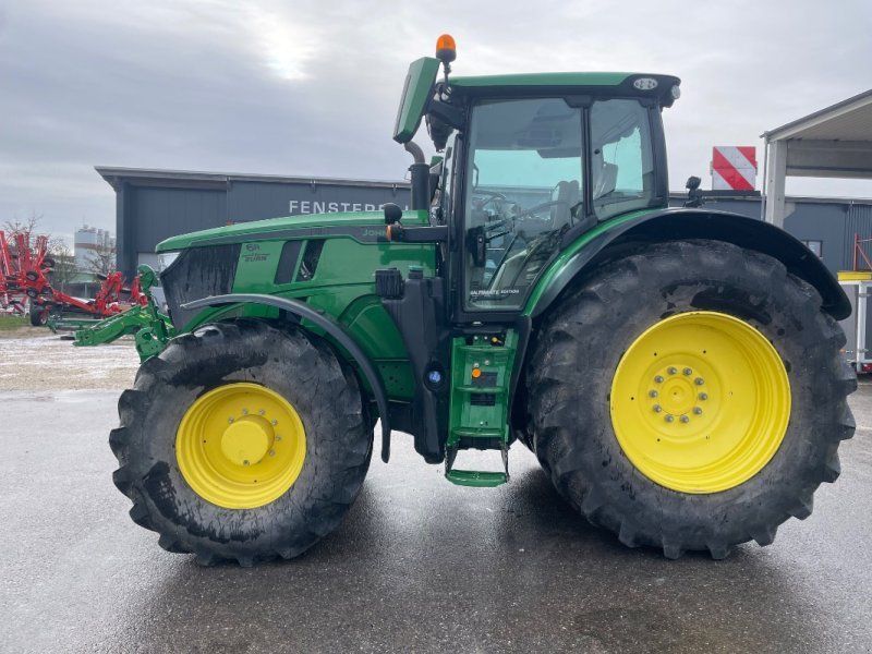 John Deere 6R195