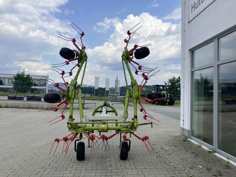 Claas VOLTO 640