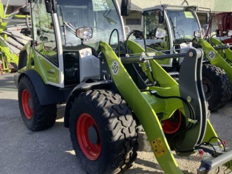 Claas TORION 535