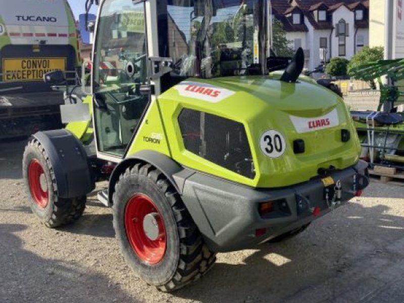 Claas TORION 535