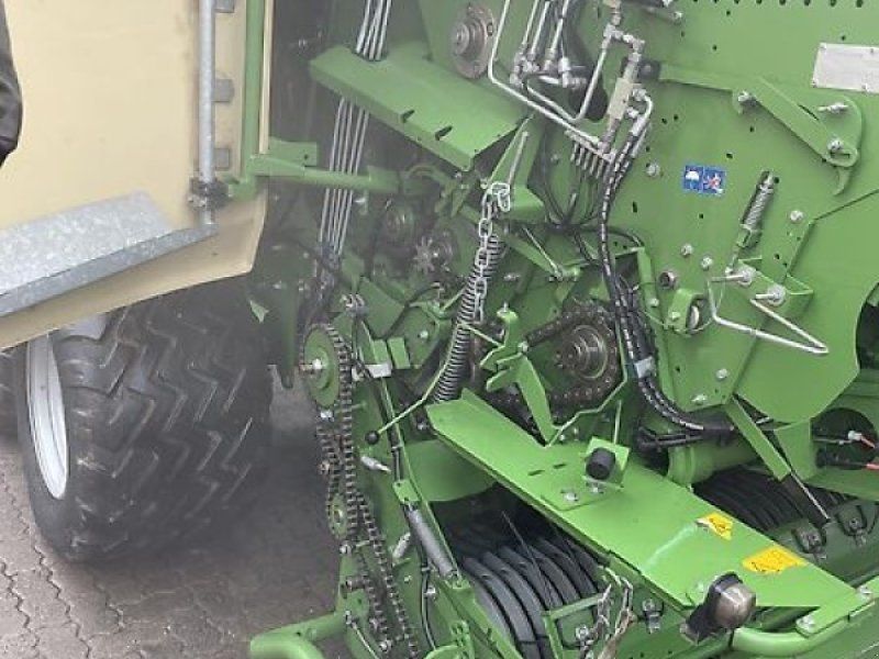 Krone Comprima CF155XC