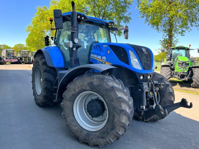 New Holland T7.270 AC AUTO COMMAND, FKH + FZW, Lenksystem, GPS, nur 4.405 h