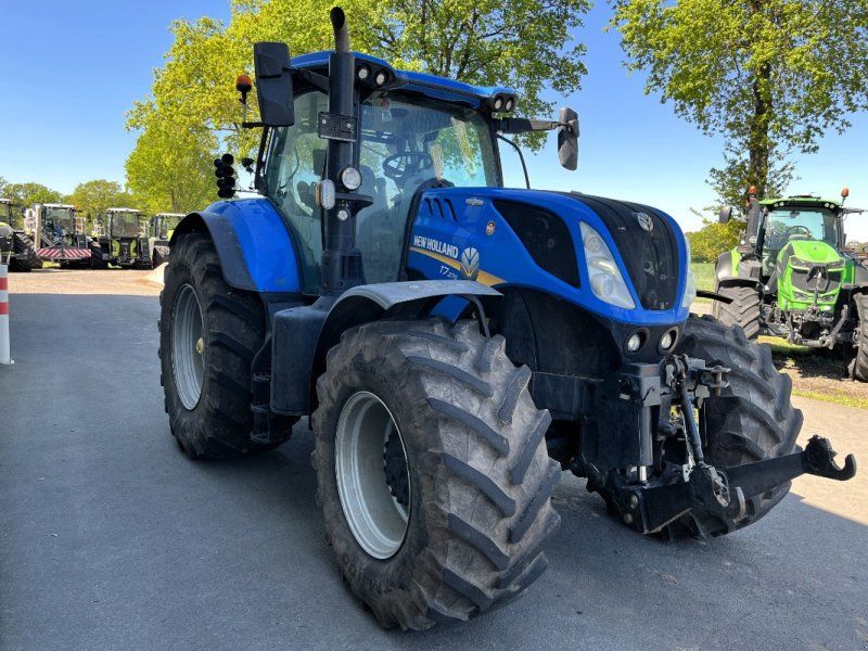 New Holland T7.270 AC AUTO COMMAND, FKH + FZW, Lenksystem, GPS, nur 4.405 h