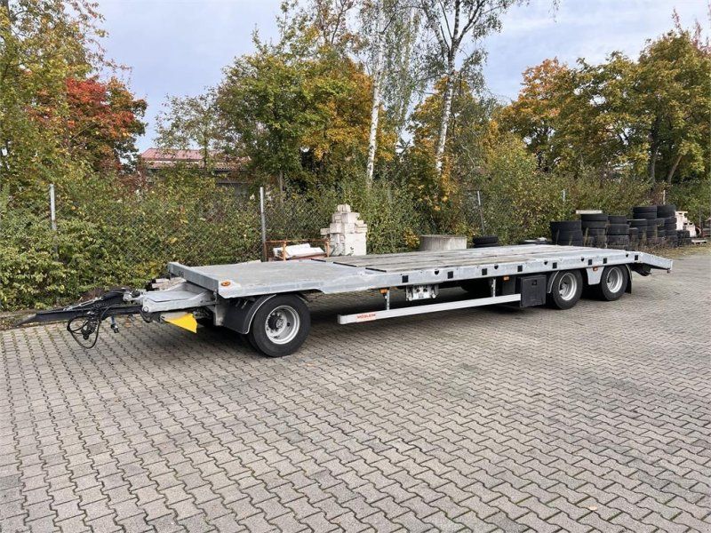 Möslein TO 3 F Schwebheim 3 Achs Tieflader, Neuwe