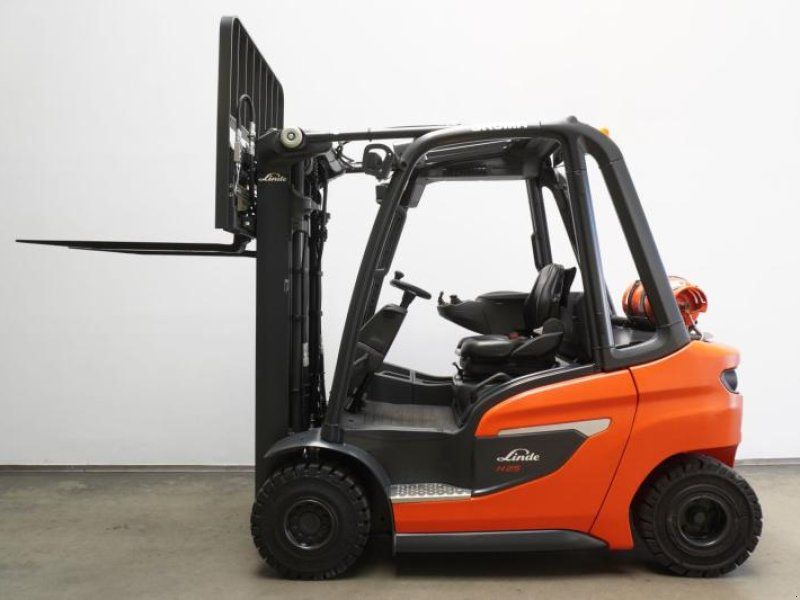 Linde H 25 T 1202