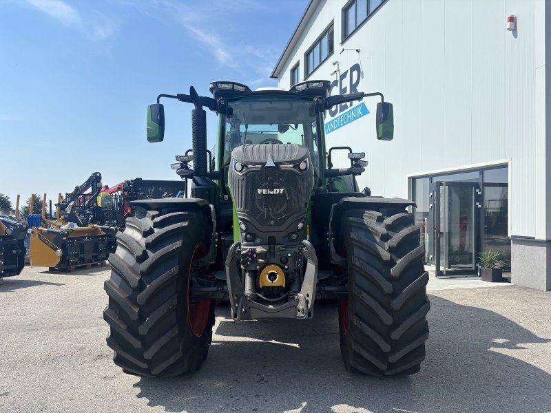 Fendt 832 Vario Profi+