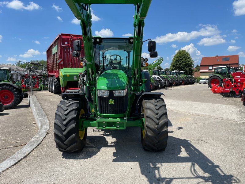 John Deere 5100R + Frontlader 603R
