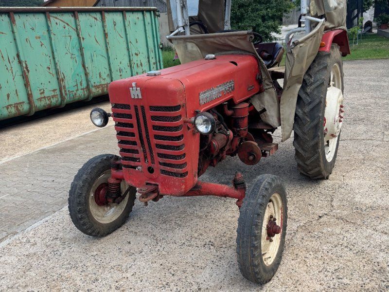 McCormick D-324