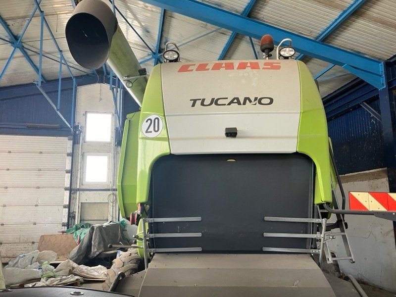 Claas Tucano 430 mit V600 sofort verfügbar einsatzbereit!