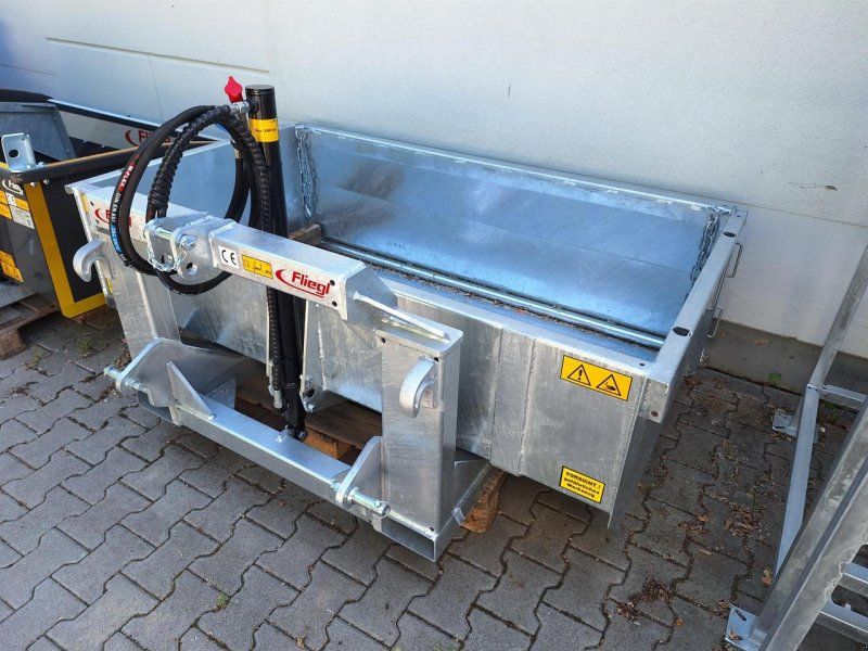 Fliegl Heckschel 1800MM hydraulisch