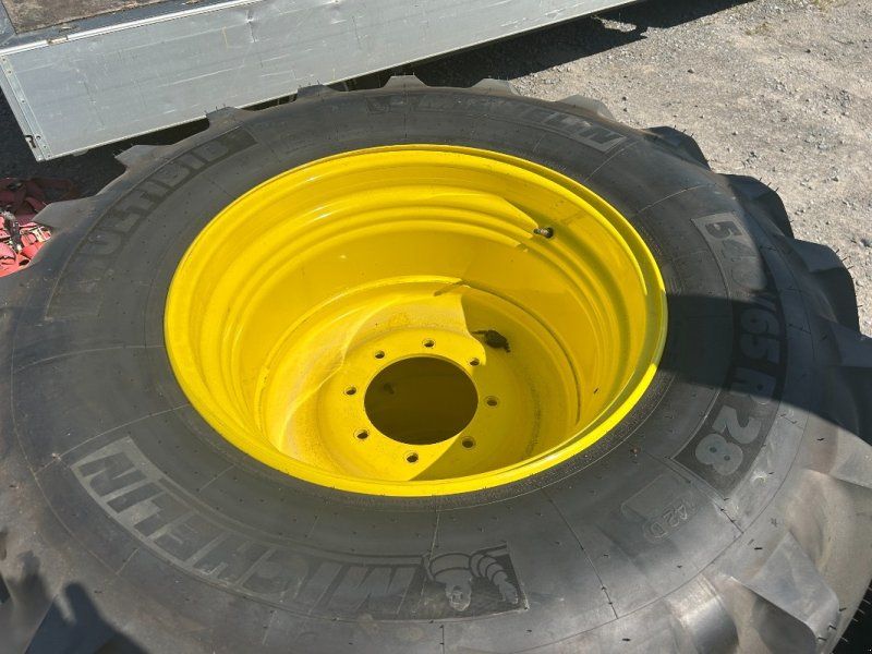 Michelin Multibib 540/65R28