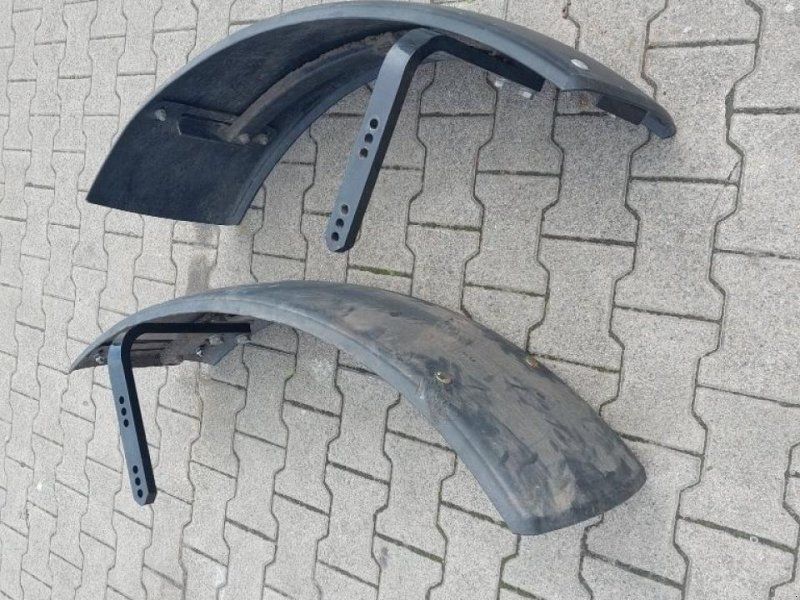 Massey Ferguson 2 STÜCK KOTFLÜGEL 35 CM