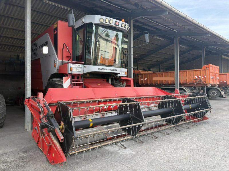 Massey Ferguson 7256 + Schneidwerk + Wagen