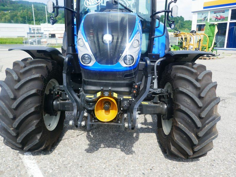New Holland T5.100 Electro Command (IntelliShift)