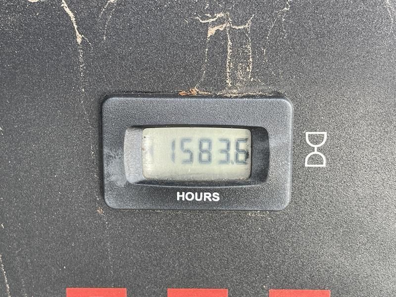 Doosan 7 / 53