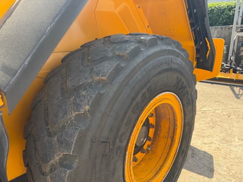 JCB 427 HT