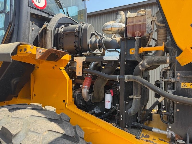 JCB 427 HT