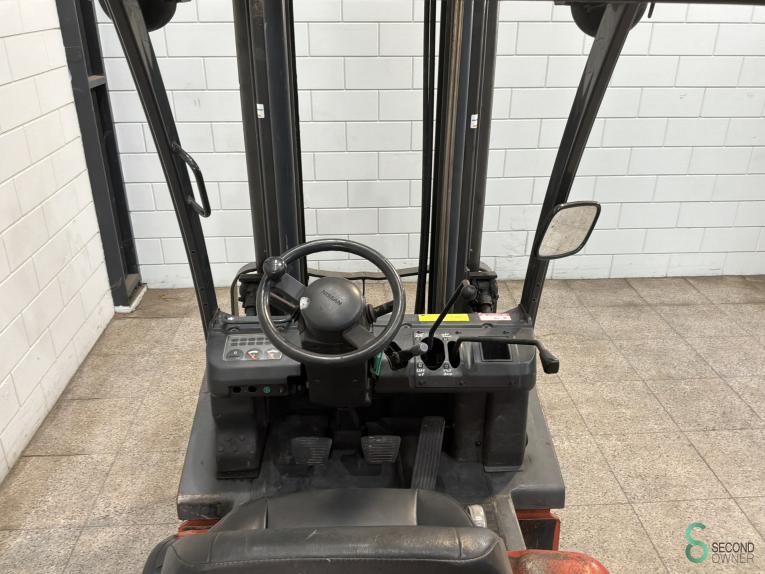 Forklifts Diesel Nissan FD25 2003