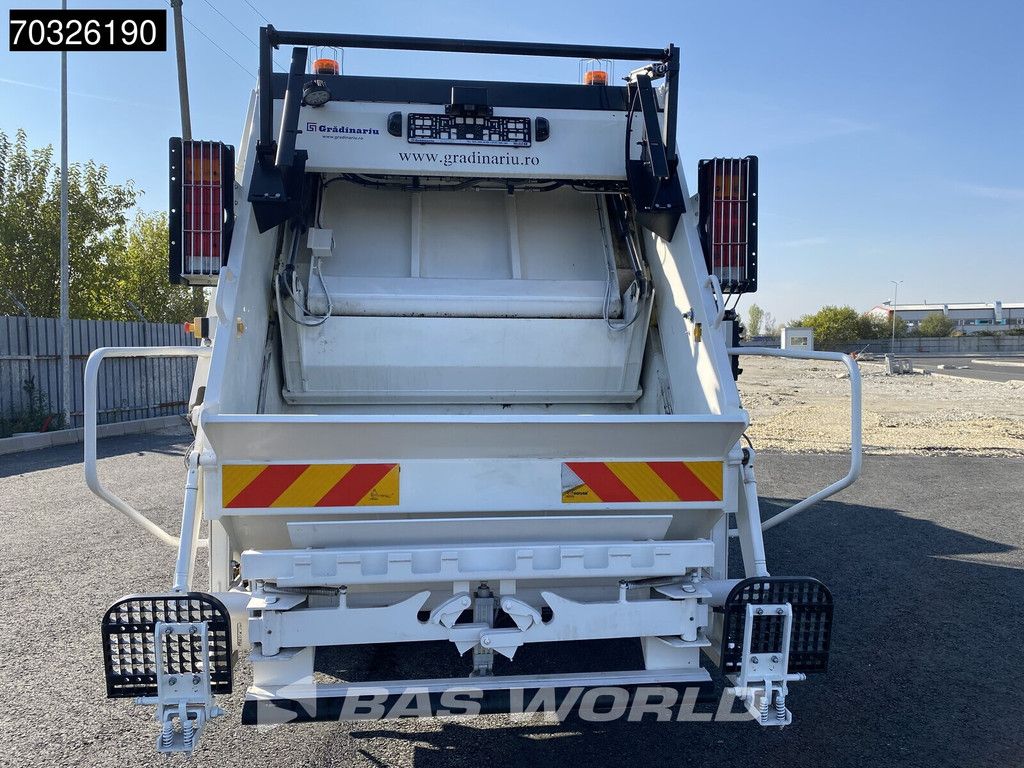 Mercedes Atego 1324 4X2 NEW! 2010 production Gradinariu garbage truck 9m3 Automatic Euro 5