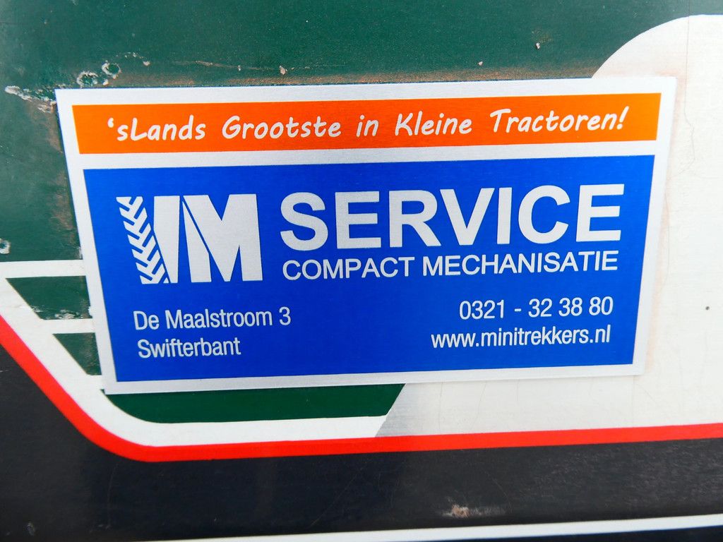 Hinomoto E1804 4wd / 1497 Draaiuren / Miditrekker