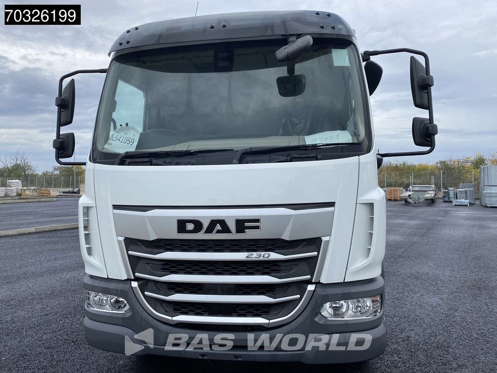 DAF XB 230 4X2 NEW! 16T chassis 326cm Manual Airco Euro 6